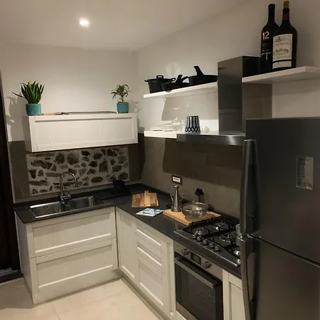 Yourhome - Casa Marina Positano Apartamento *